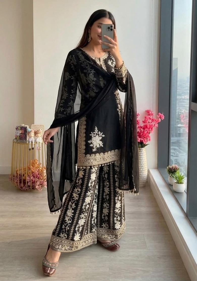 Black Embroidery Georgette Kurta Set - Indya