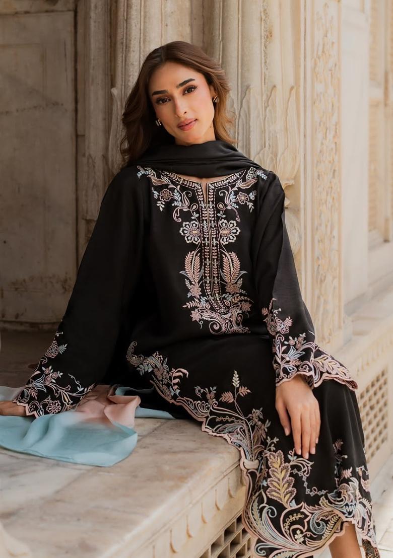 Black Embroidery Rayon Kurta Set - Indya