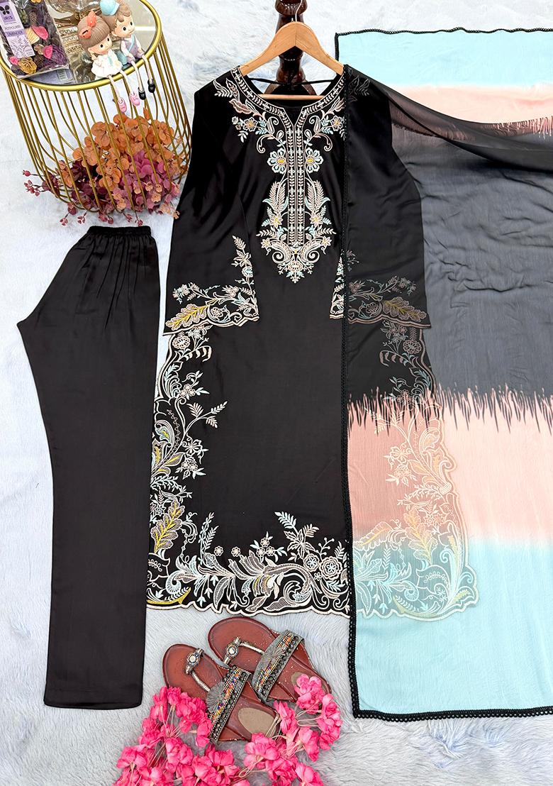 Black Embroidery Rayon Kurta Set - Indya