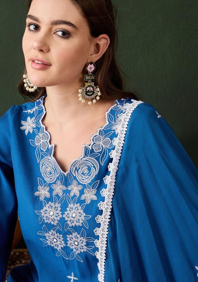 Blue Embroidery Silk Kurta Set - Indya