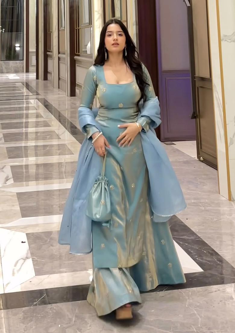 Sky Blue Embroidery Silk Kurta Set - Indya