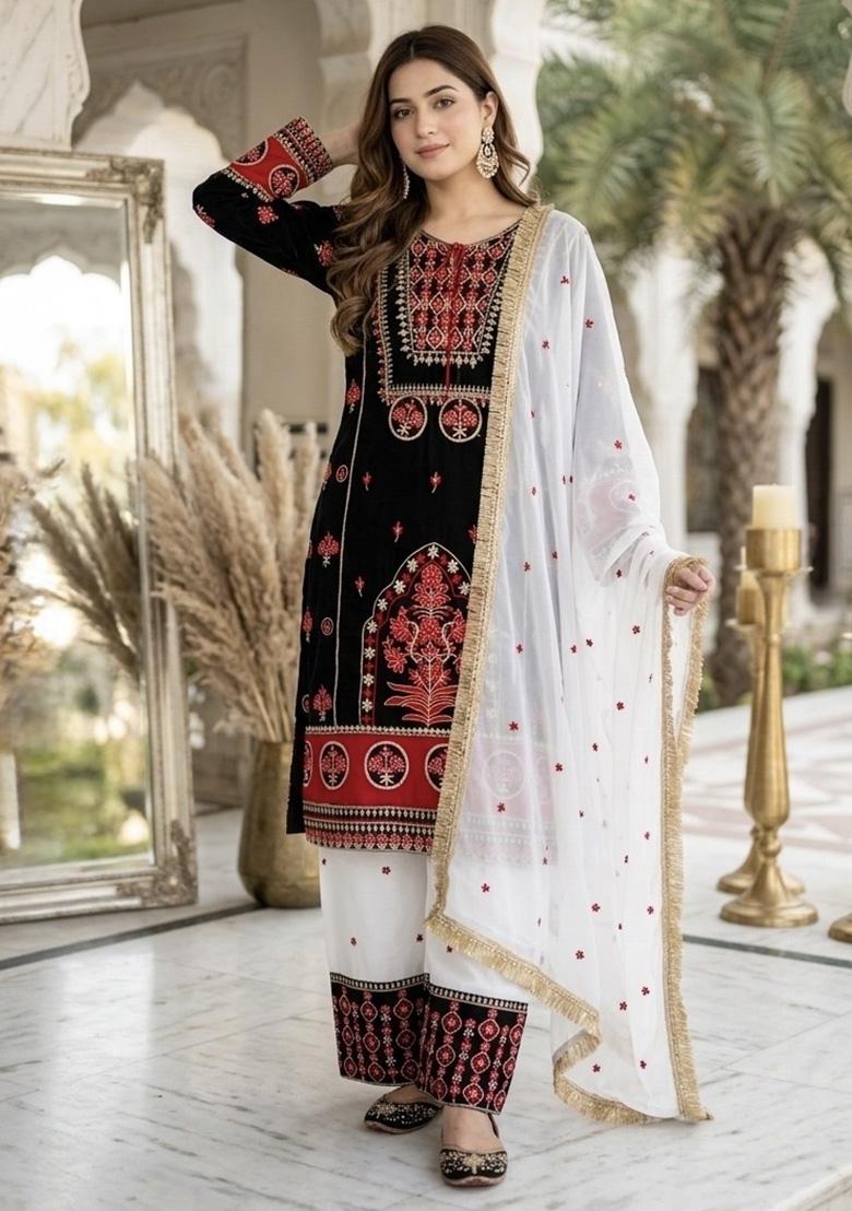 Black Embroidery Silk Kurta Set - Indya