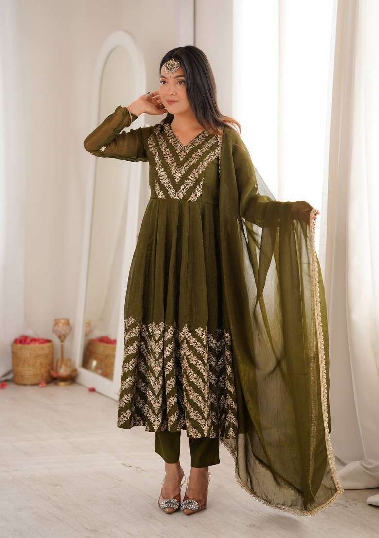 Mehendi Embroidery Silk Kurta Set - Indya