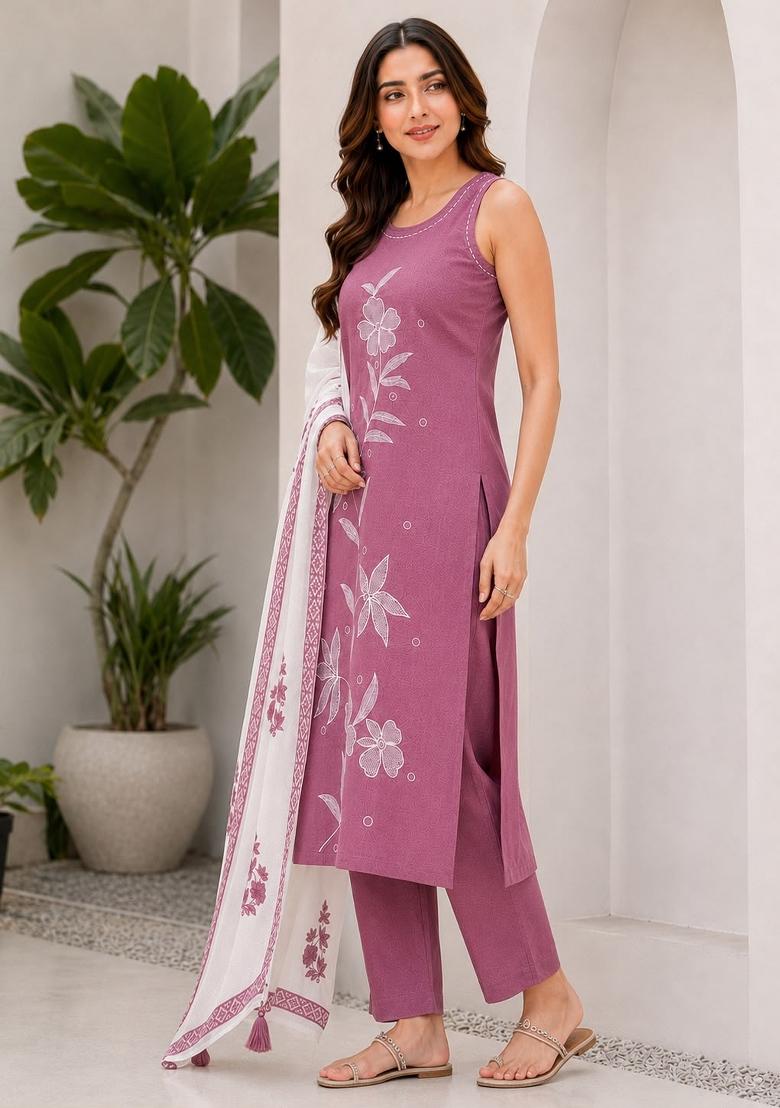 Onion Pink Embroidery Rayon Kurta Set - Indya