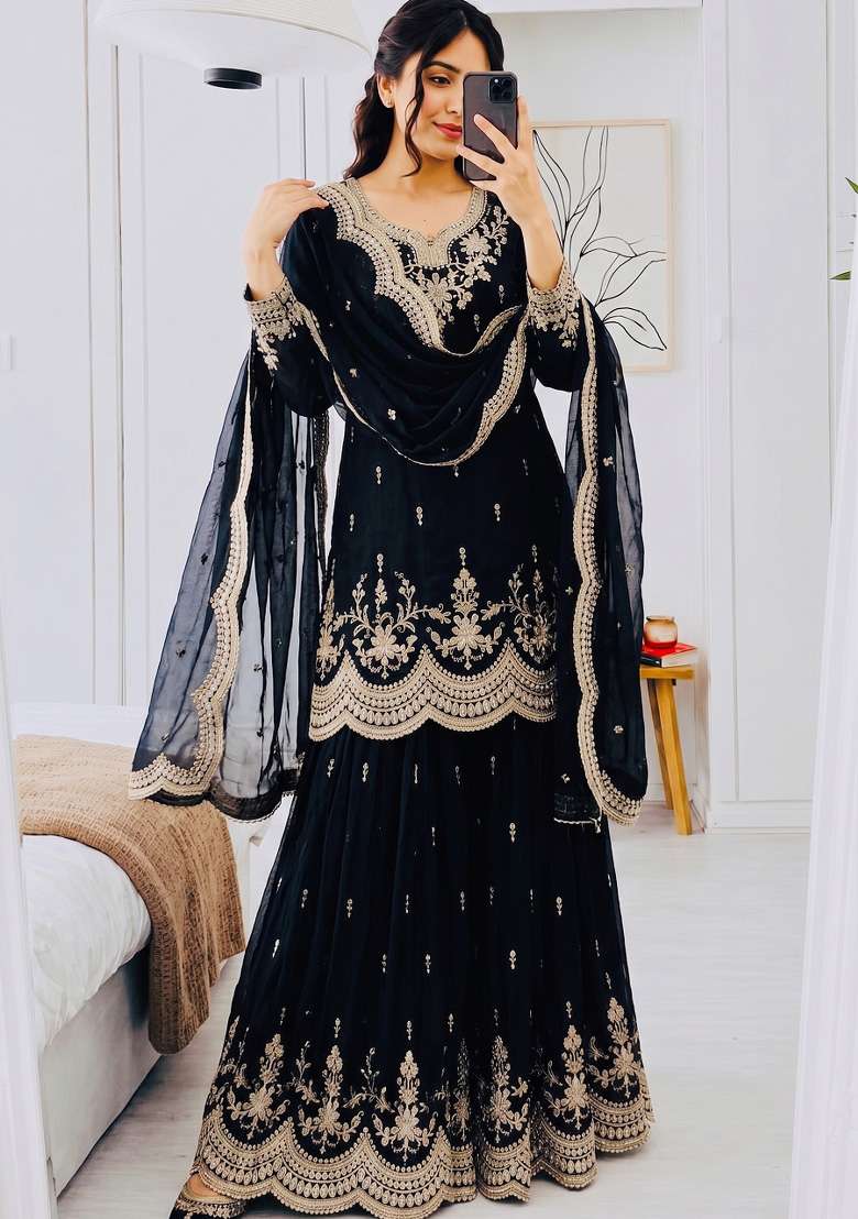 Black Embroidery Silk Kurta Set - Indya