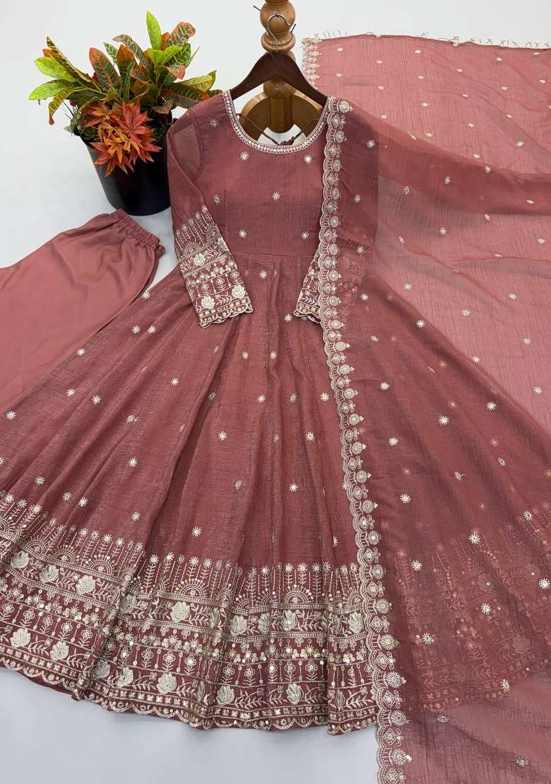 Onion Pink Embroidery Silk Kurta Set - Indya