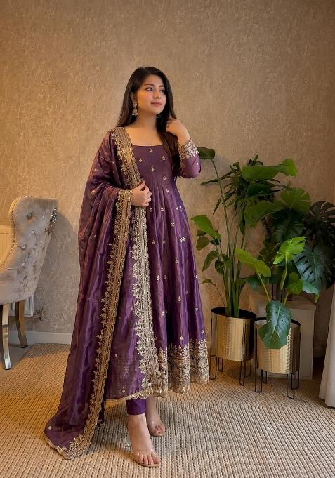 Lavender Embroidery Silk Gown Set