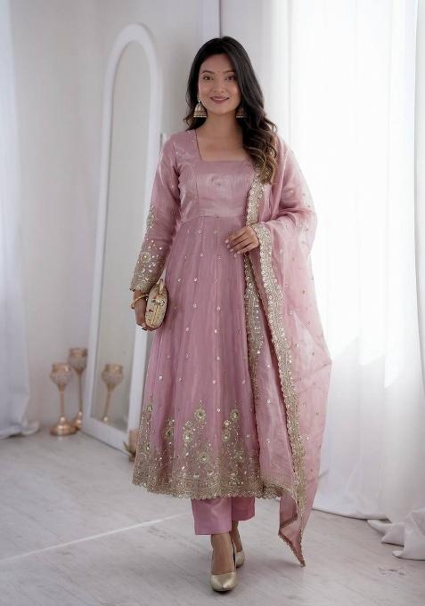 Purple Embroidery Jacquard Gown Set