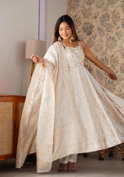 Off White Embroidery Jacquard Gown Set