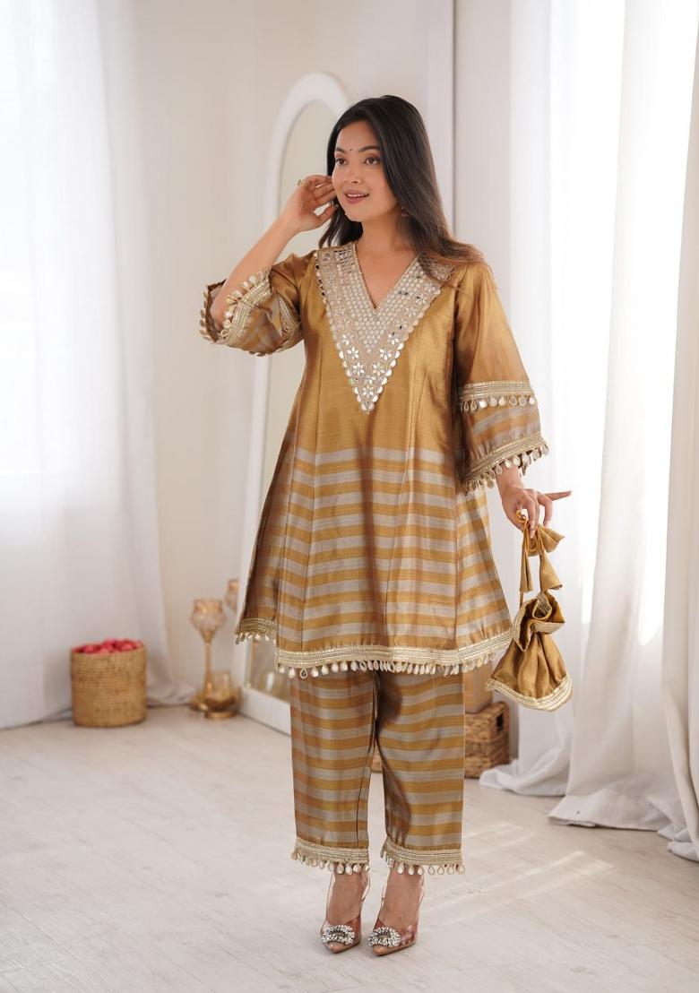Golden Mirror Work Tissue Kurta Set - Indya