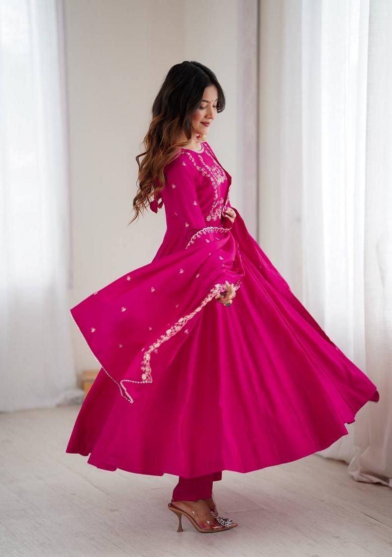 Dark Pink Beads Work Silk Kurta Set - Indya