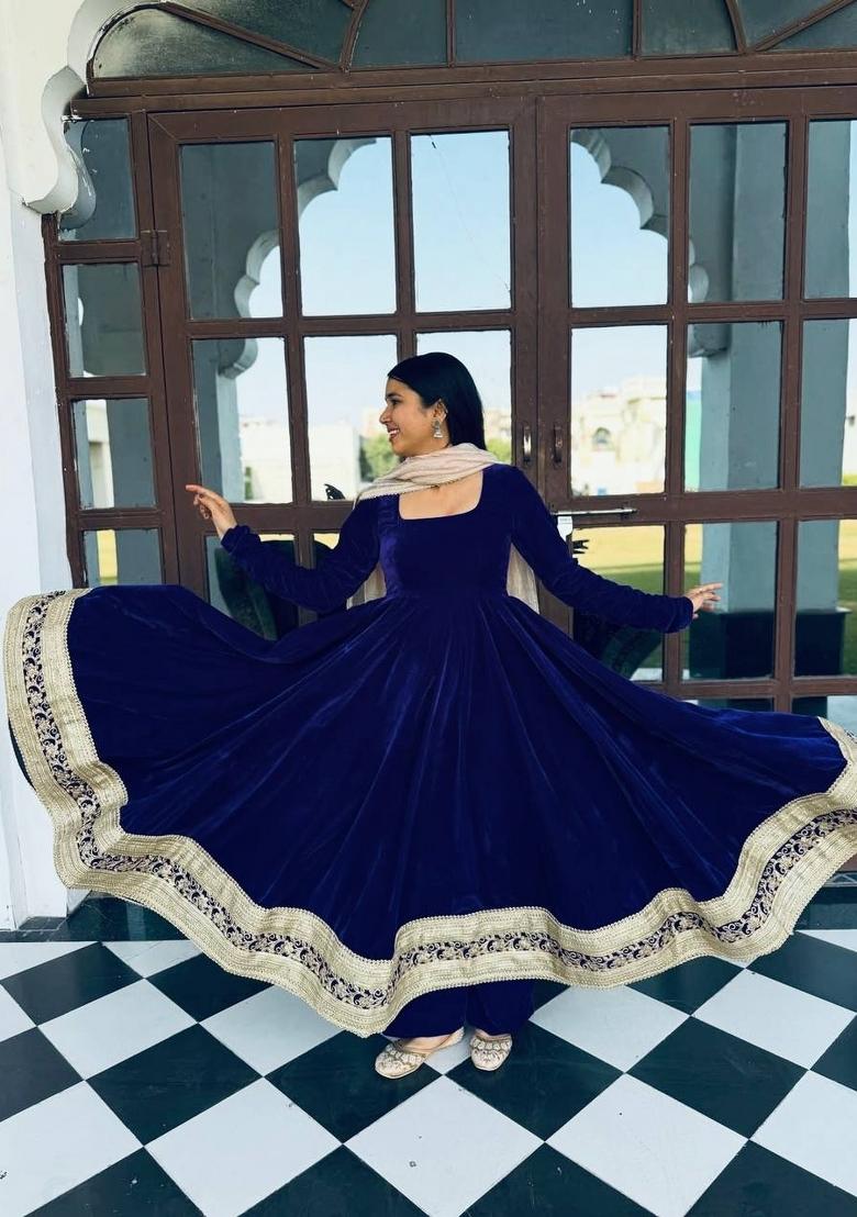 Navy Blue Sequin Work Velvet Kurta Set - Indya