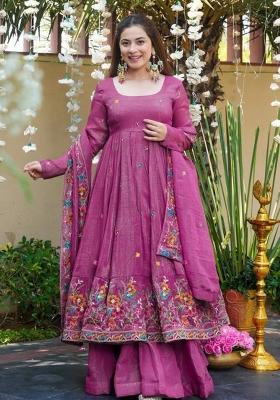 Rose Sequin Work Silk Kurta Set