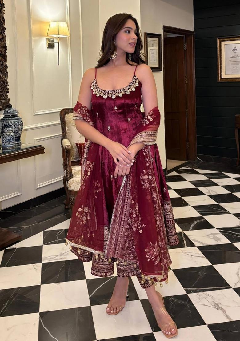 Maroon Sequin Work Silk Kurta Set - Indya