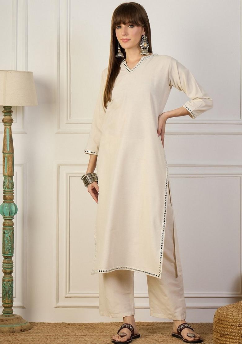 Off White Embroidery Cotton Kurta Set - Indya