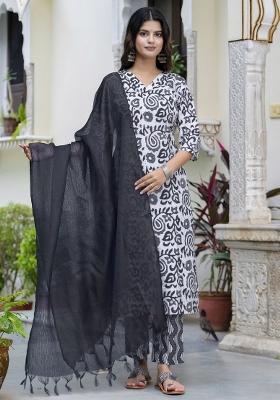 Black Floral Print Cotton Kurta Set