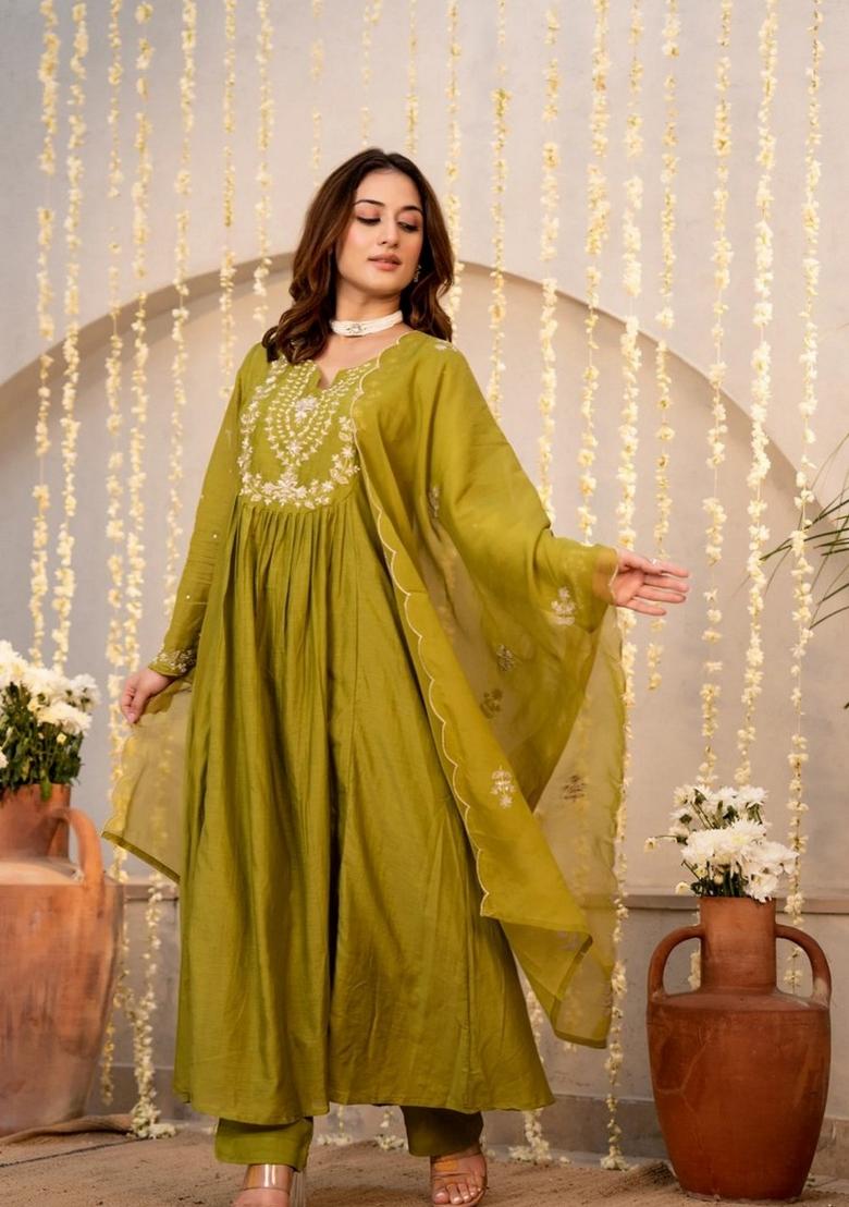 Green Printed Chanderi Kurta Set - Indya