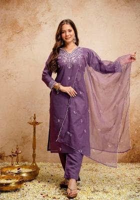 Purple Embroidery Chanderi Kurta Set