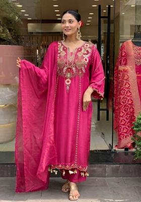 Pink Embroidery Chanderi Kurta Set