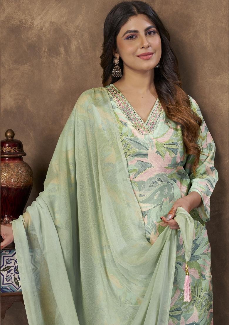Green Embroidery Chanderi Kurta Set - Indya