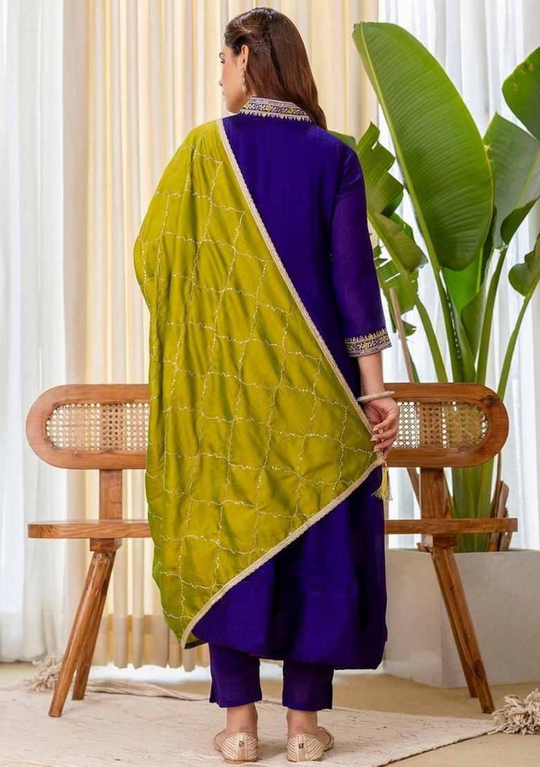 Purple Embroidery Silk Kurta Set - Indya