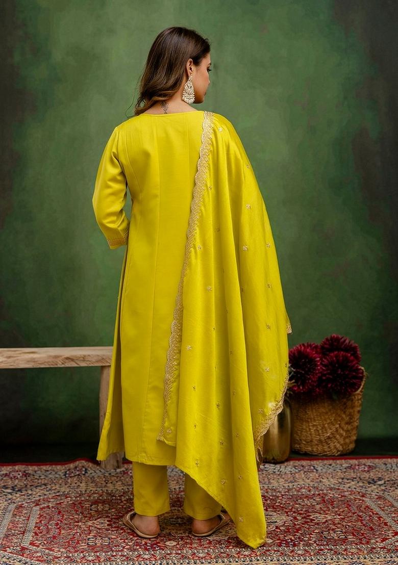 Lemon Embroidery Viscose Kurta Set - Indya