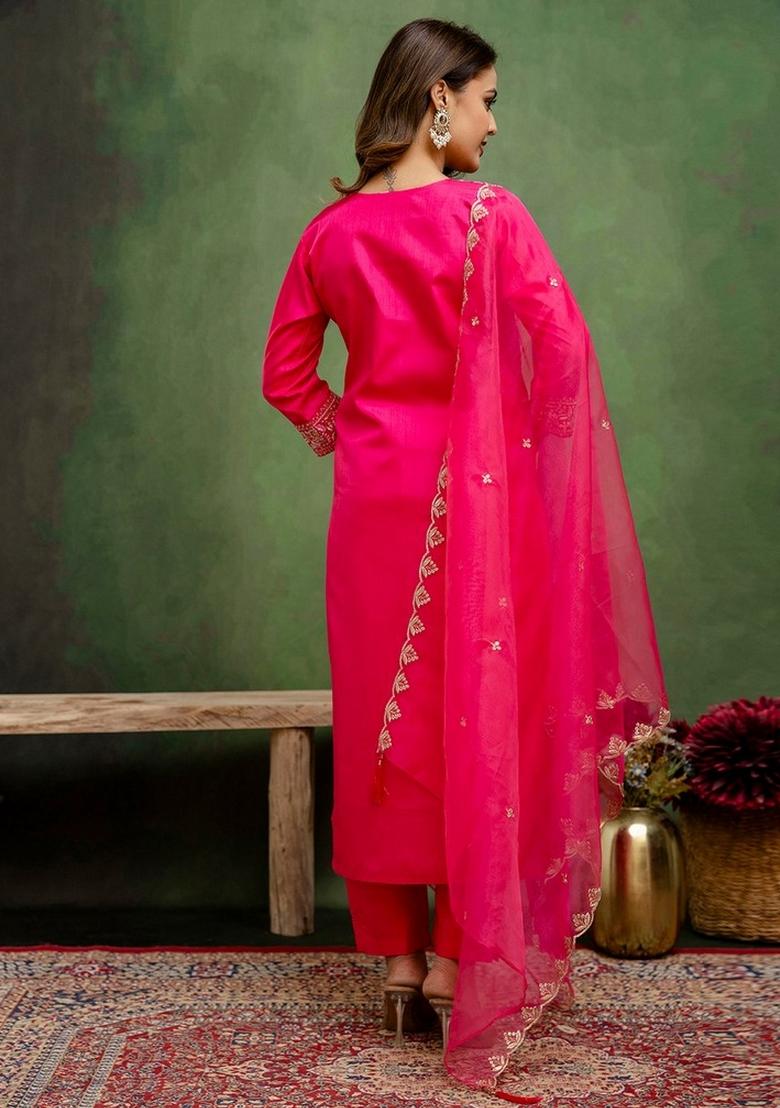 Pink Embroidery Silk Kurta Set - Indya