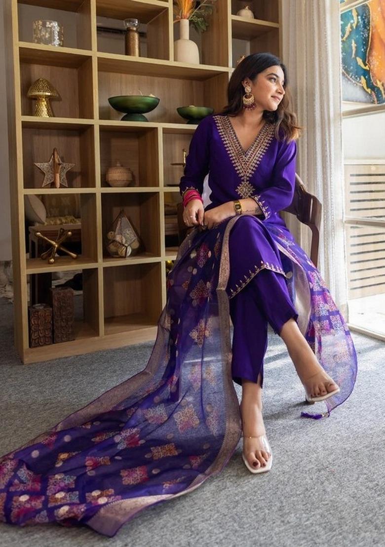 Purple Embroidery Silk Kurta Set - Indya