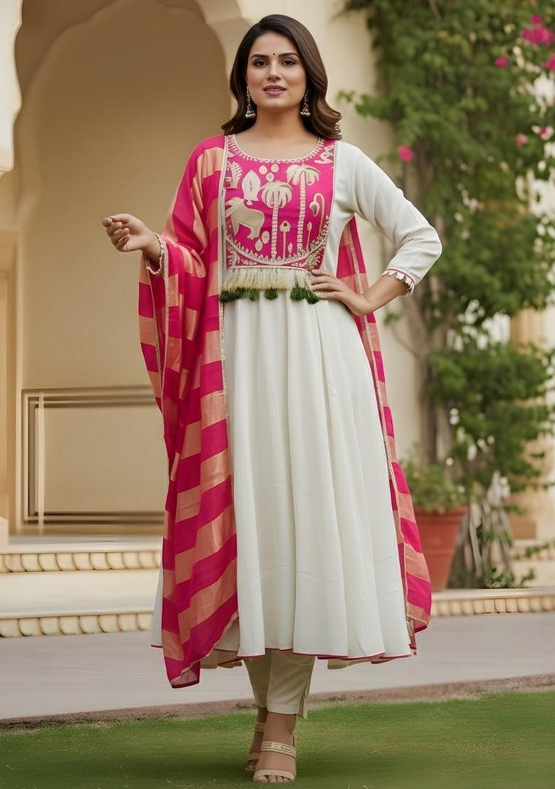 Off White Embroidery Silk Kurta Set - Indya