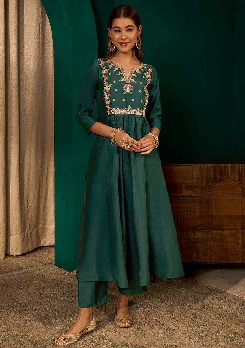Green Embroidery Silk Kurta Set - Indya
