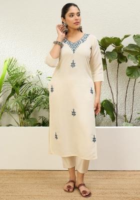 Off White Embroidery Silk Kurta