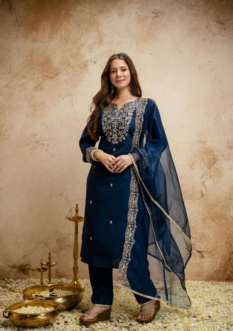 Teal Embroidery Chanderi Kurta Set - Indya