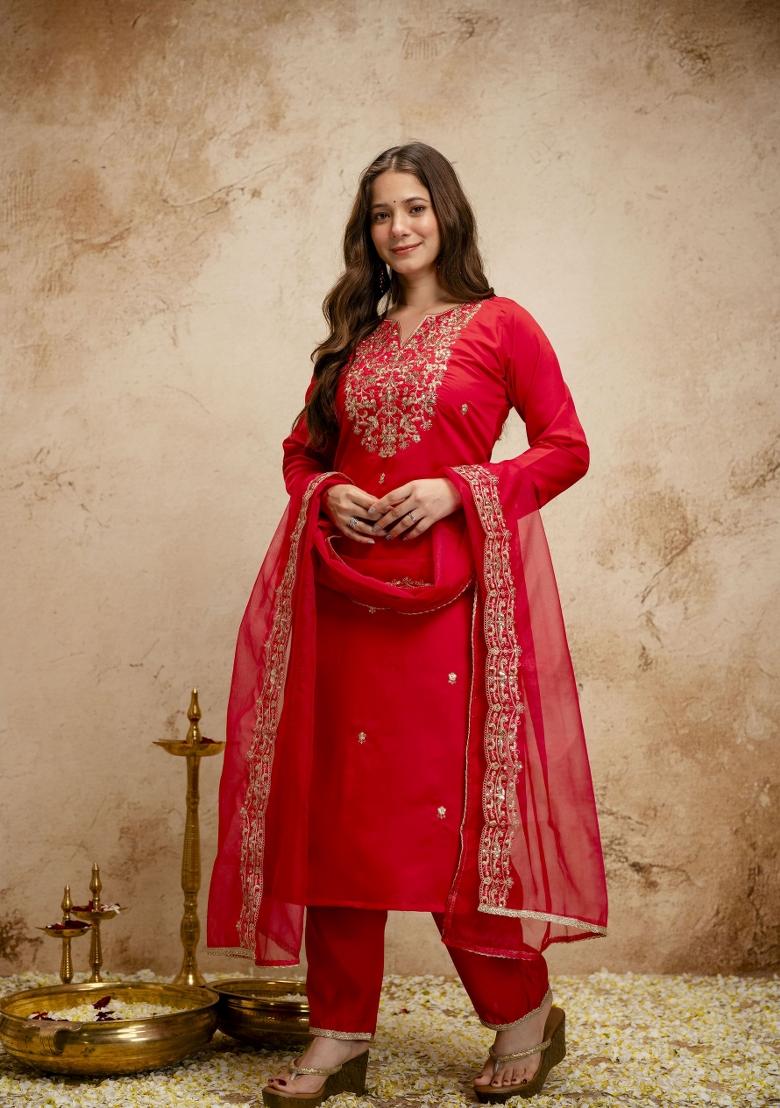 Red Embroidery Chanderi Kurta Set - Indya