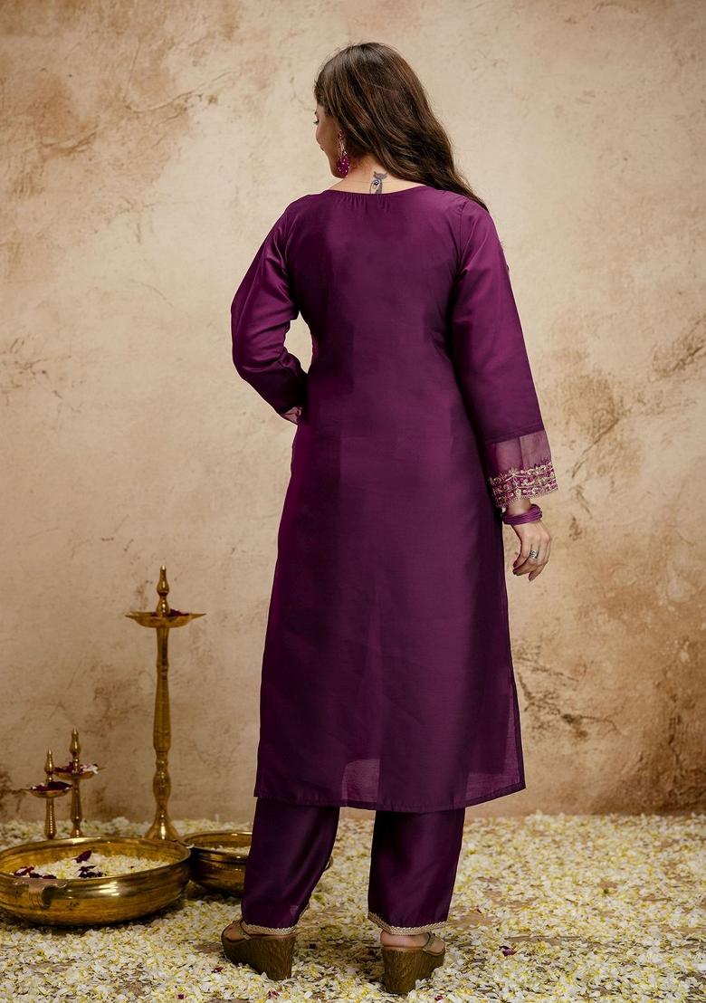 Wine Embroidery Chanderi Kurta Set - Indya