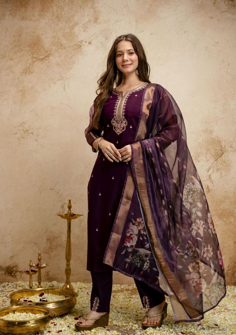 Wine Embroidery Chanderi Kurta Set - Indya