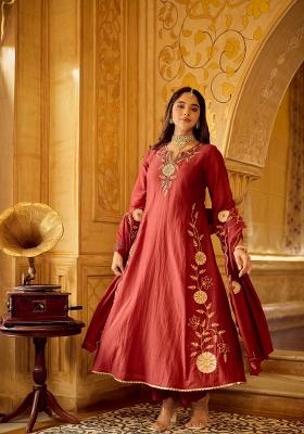 Maroon Embroidery Chanderi Kurta Set