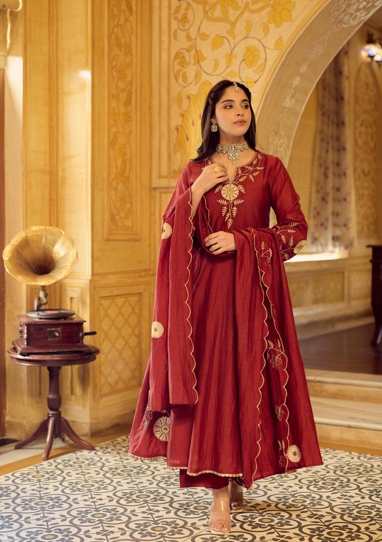 Maroon Embroidery Chanderi Kurta Set - Indya