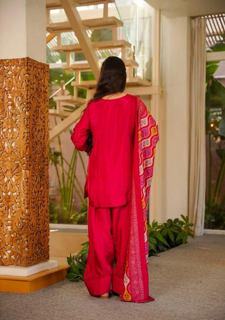 Pink Printed Silk Kurta Set - Indya