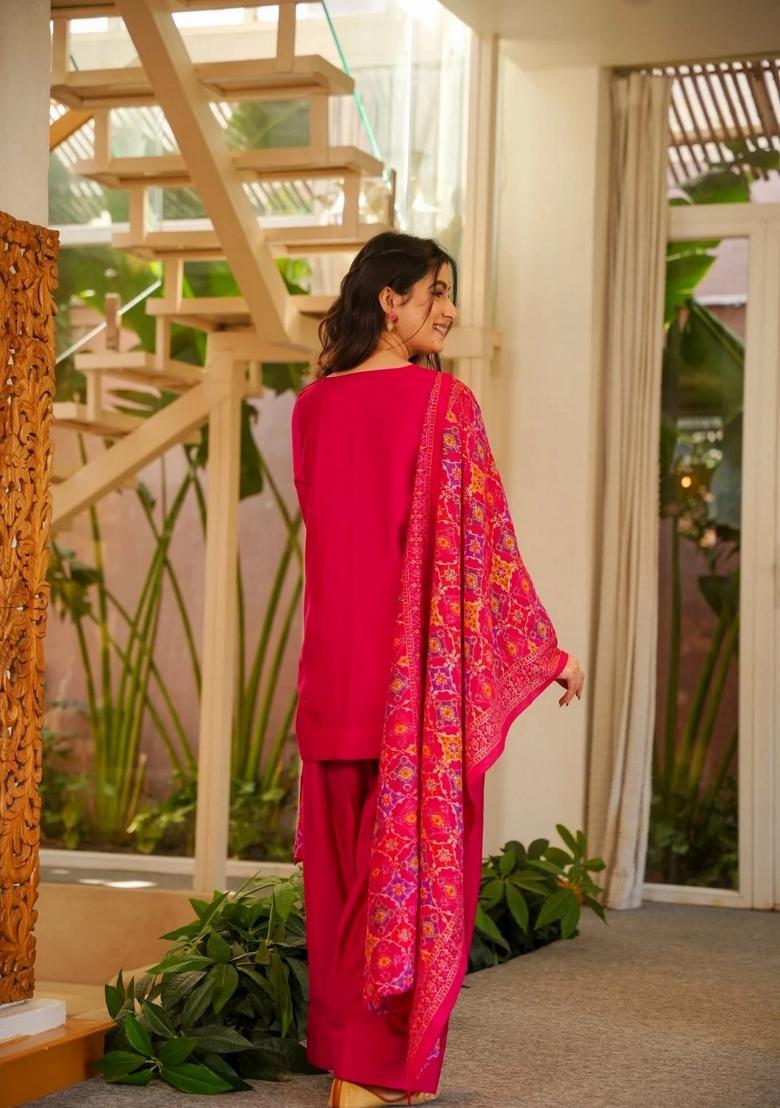 Pink Printed Silk Kurta Set - Indya