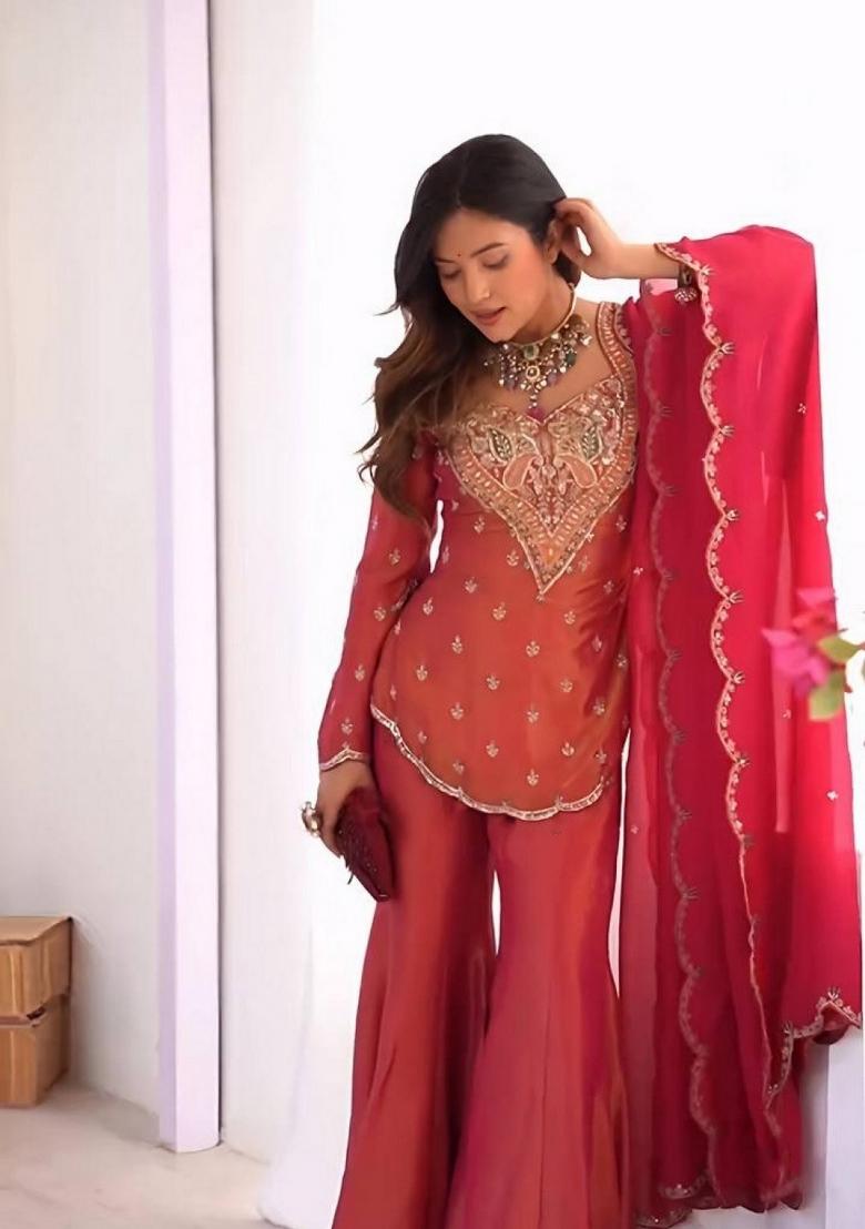 Pink Embroidery Silk Kurta Set - Indya