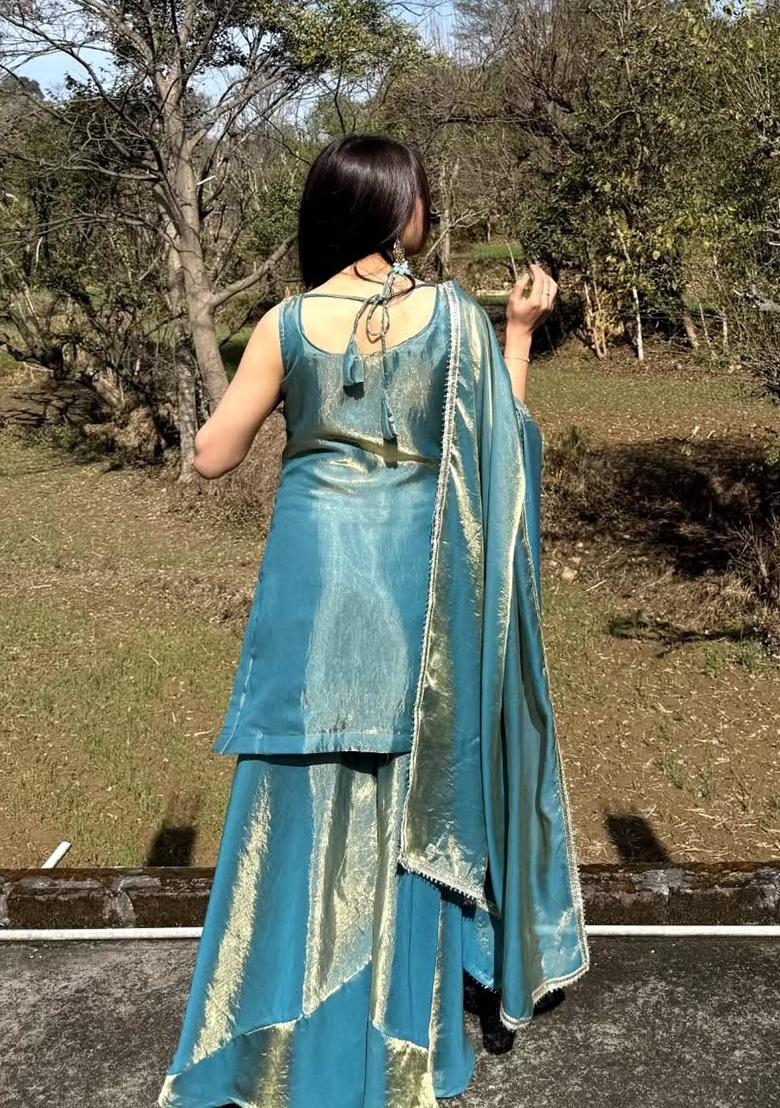 Sky Blue Embroidery Silk Kurta Set - Indya