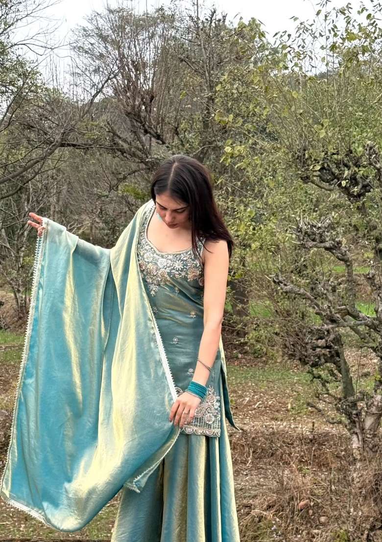 Sky Blue Embroidery Silk Kurta Set - Indya