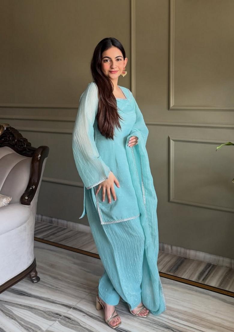 Sea Green Embroidery Silk Kurta Set - Indya