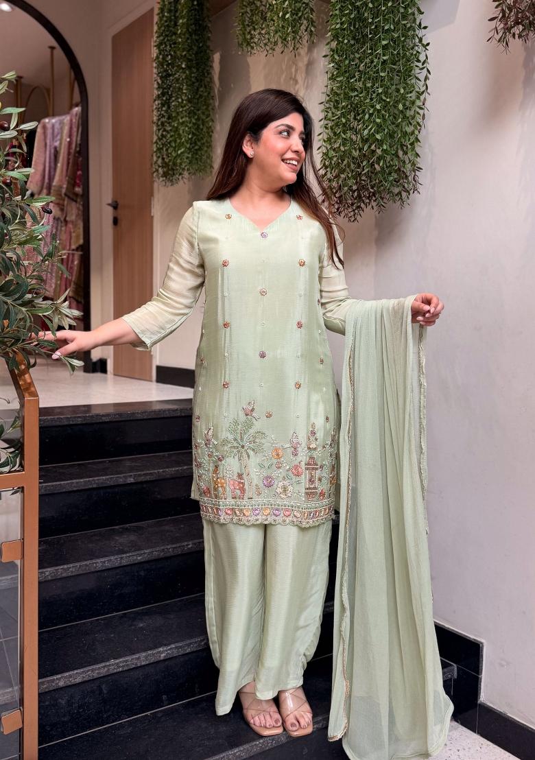 Green Embroidery Crepe Kurta Set - Indya