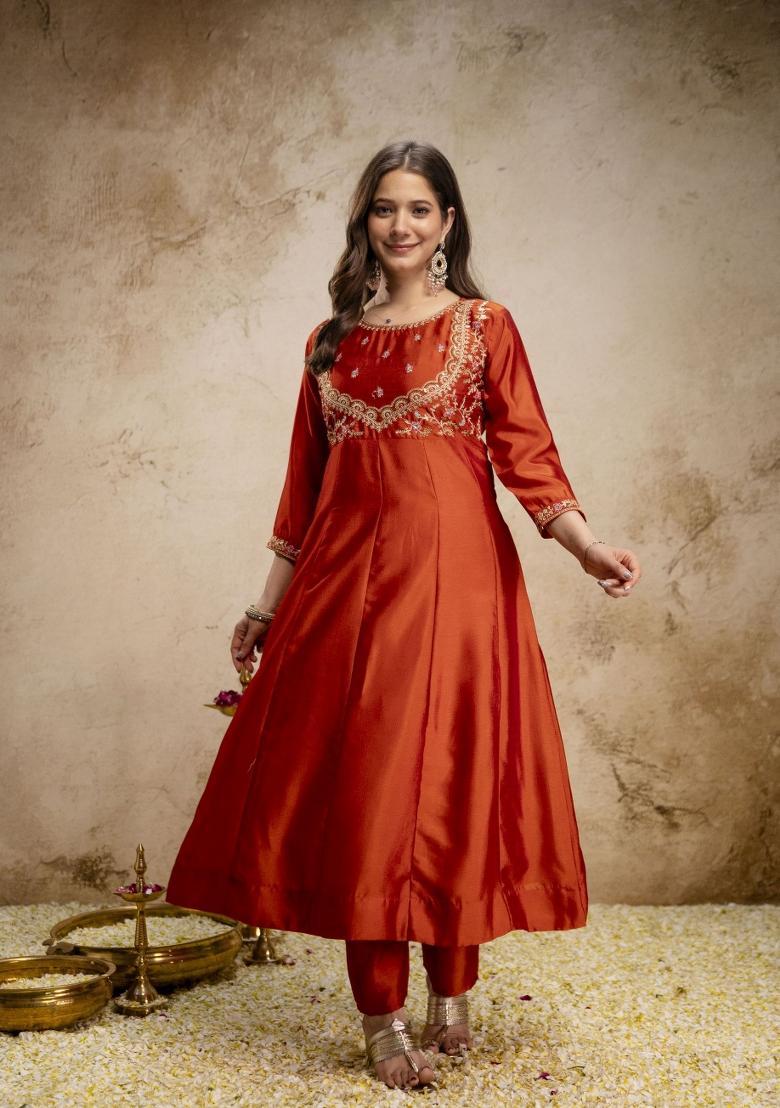Orange Embroidery Silk Kurta Set - Indya