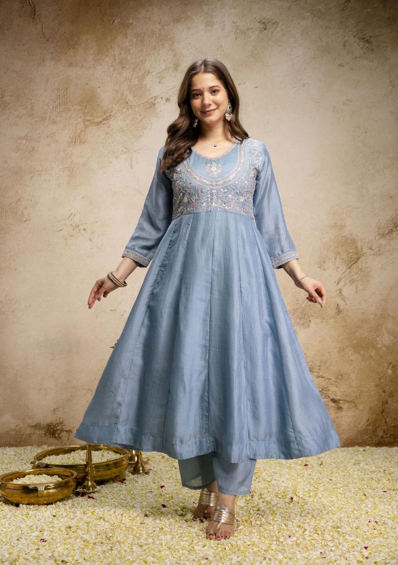 Sky Blue Embroidery Silk Kurta Set - Indya