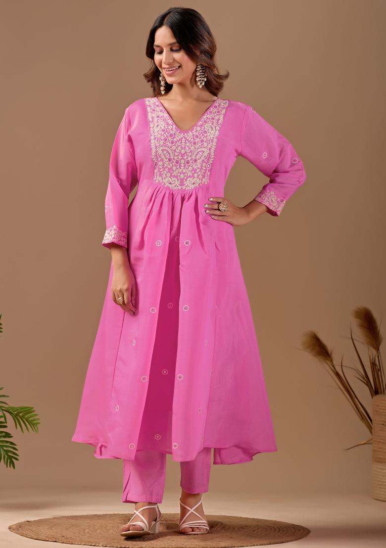 Pink Embroidery Chanderi Kurta Set - Indya