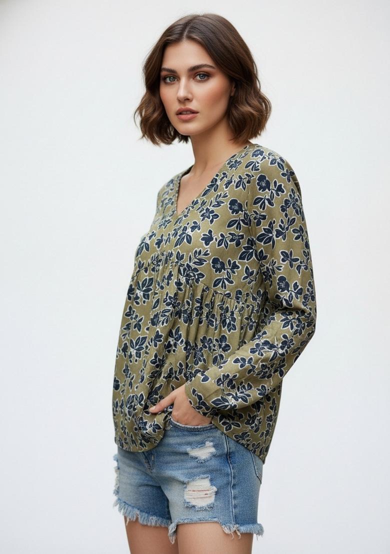 Green Printed Crepe Kurta - Indya