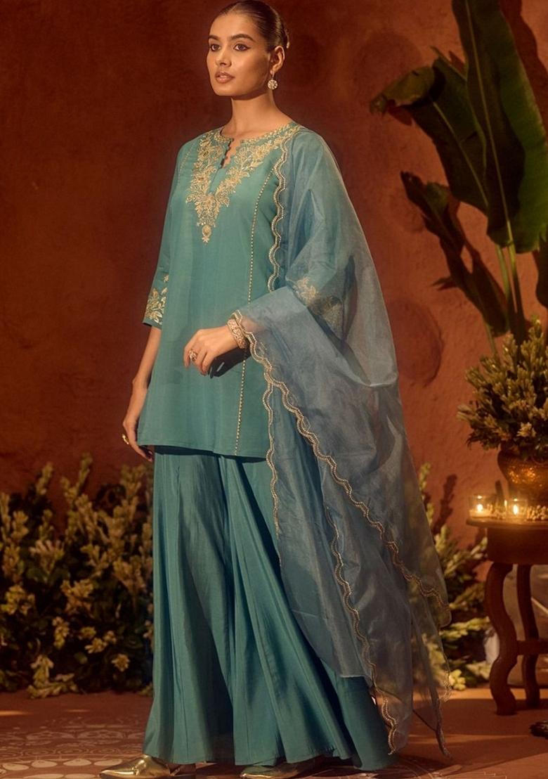 Green Embroidery Chanderi Kurta Set - Indya