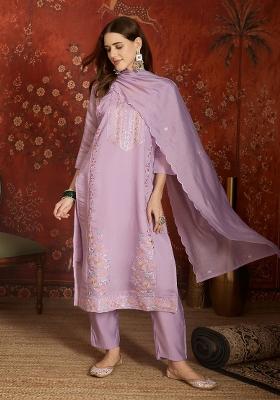 Lavender Embroidered Chanderi Kurta Set